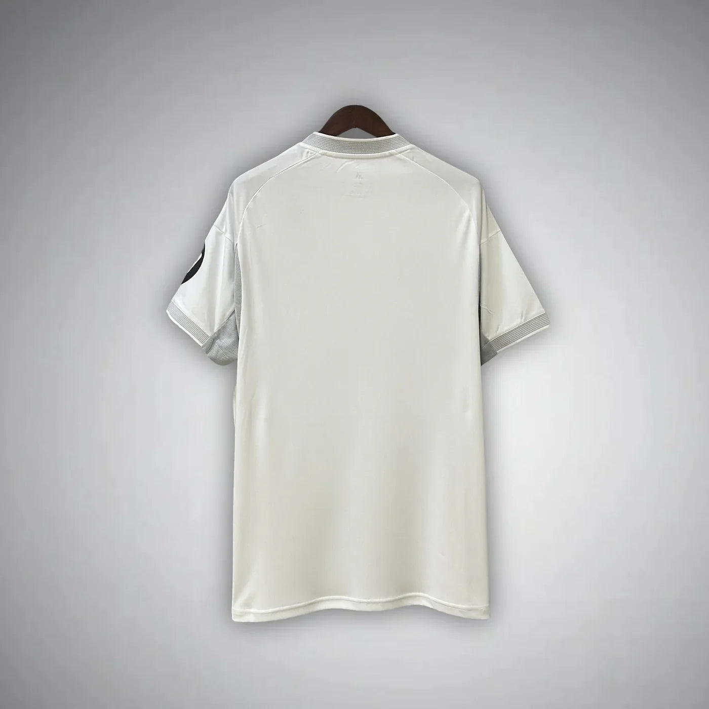 Real Madrid 25/26 Premium Home Kit