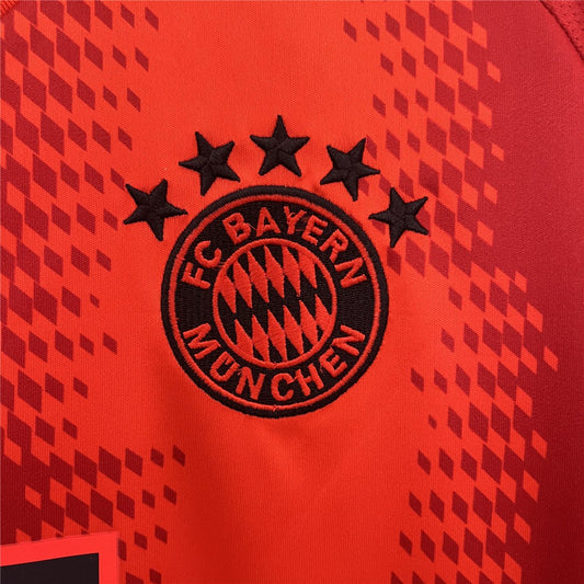 Bayern München 24/25 Premium Home Kit