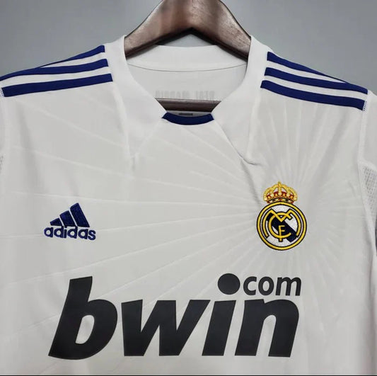 Real Madrid 12/13 Premium Home Kit