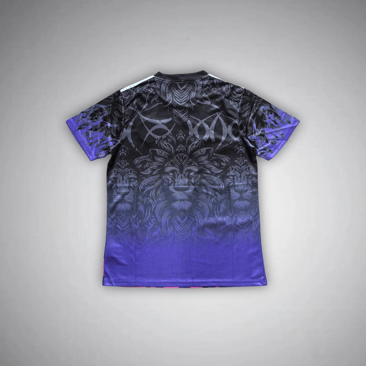 Manchester United "Force of Nature" Premium Kit