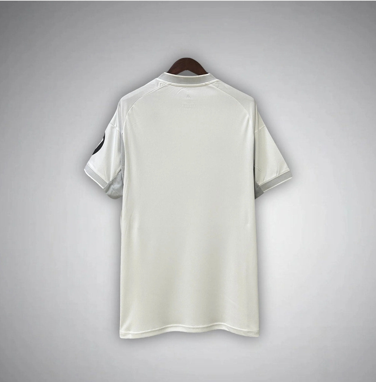 Real Madrid 25/26 Premium Home Kit