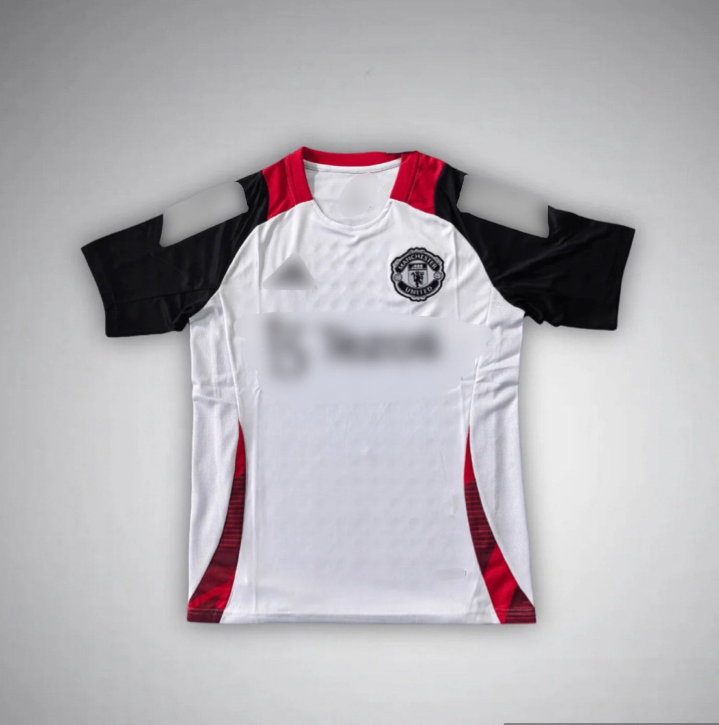 Manchester United "Tiro 24" Premium Kit