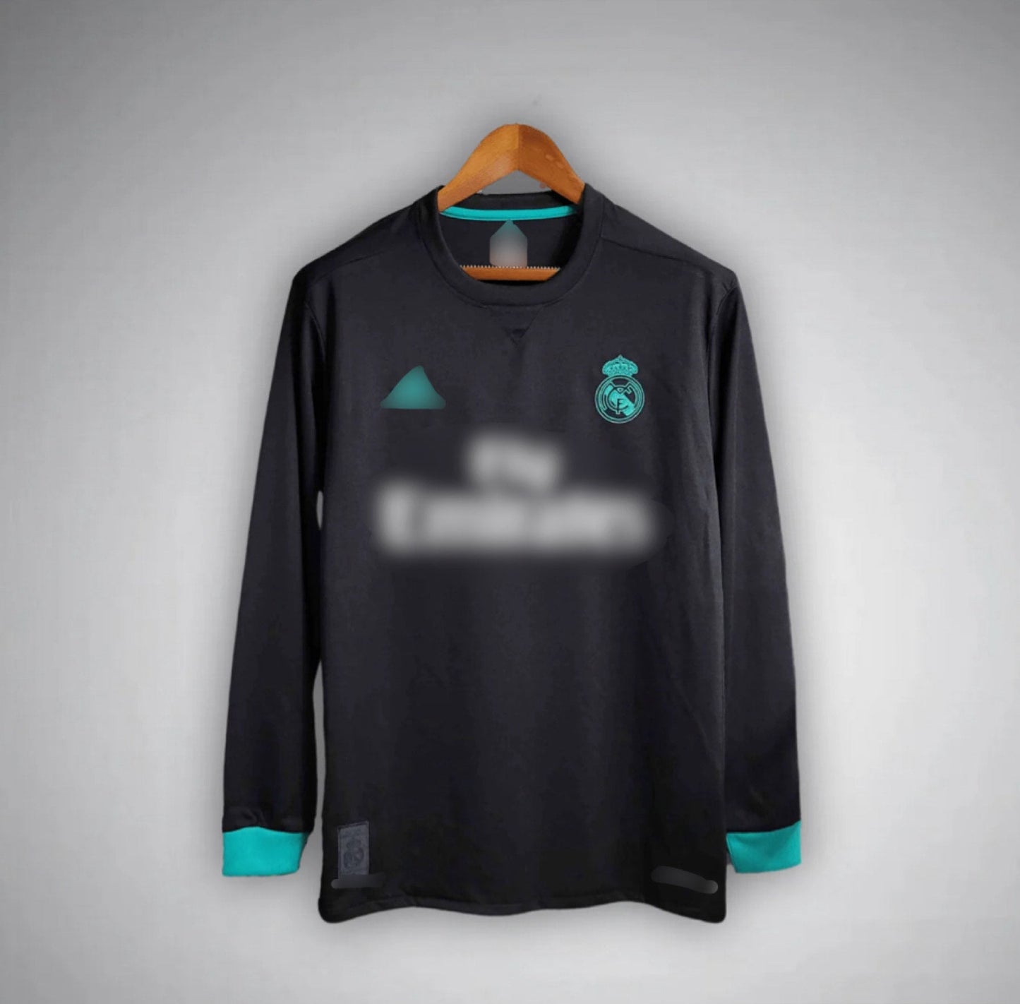 Real Madrid 17/18 Premium Long Sleeve Away Kit